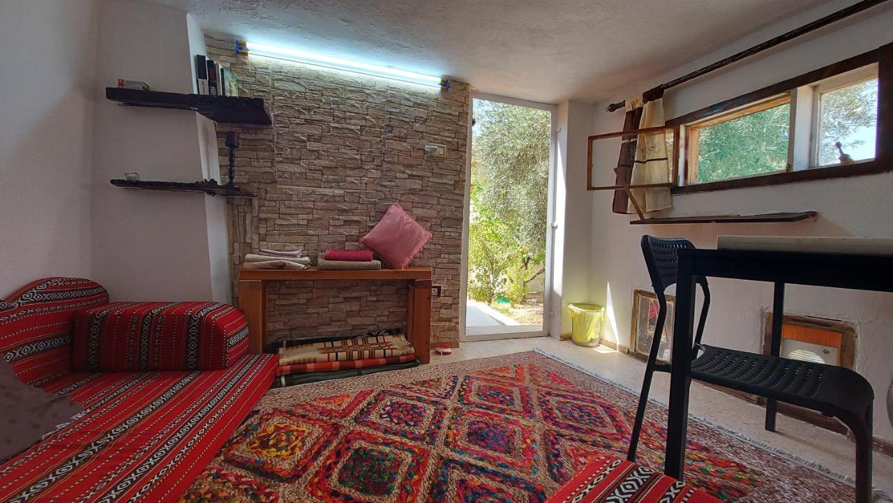Our Villa'S Private Apartments - Hq Budget Stay - Wonderful Horizon View Of Jerash Jarash Extérieur photo